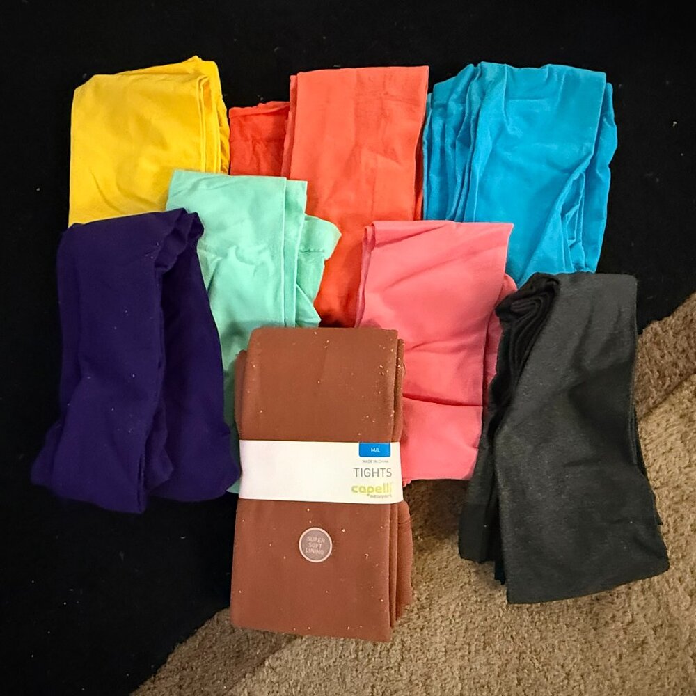 Lot of 8 pairs of new tights.  A wardrobe of tights. Size M/L